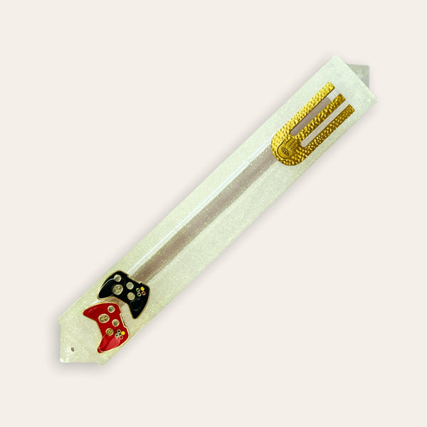 White Chameleon Gaming Mezuzah - Handmade Epoxy Resin Mezuzah - Judaica Gift - Jewish Gift - Housewarming Gift - Optional Scroll 6